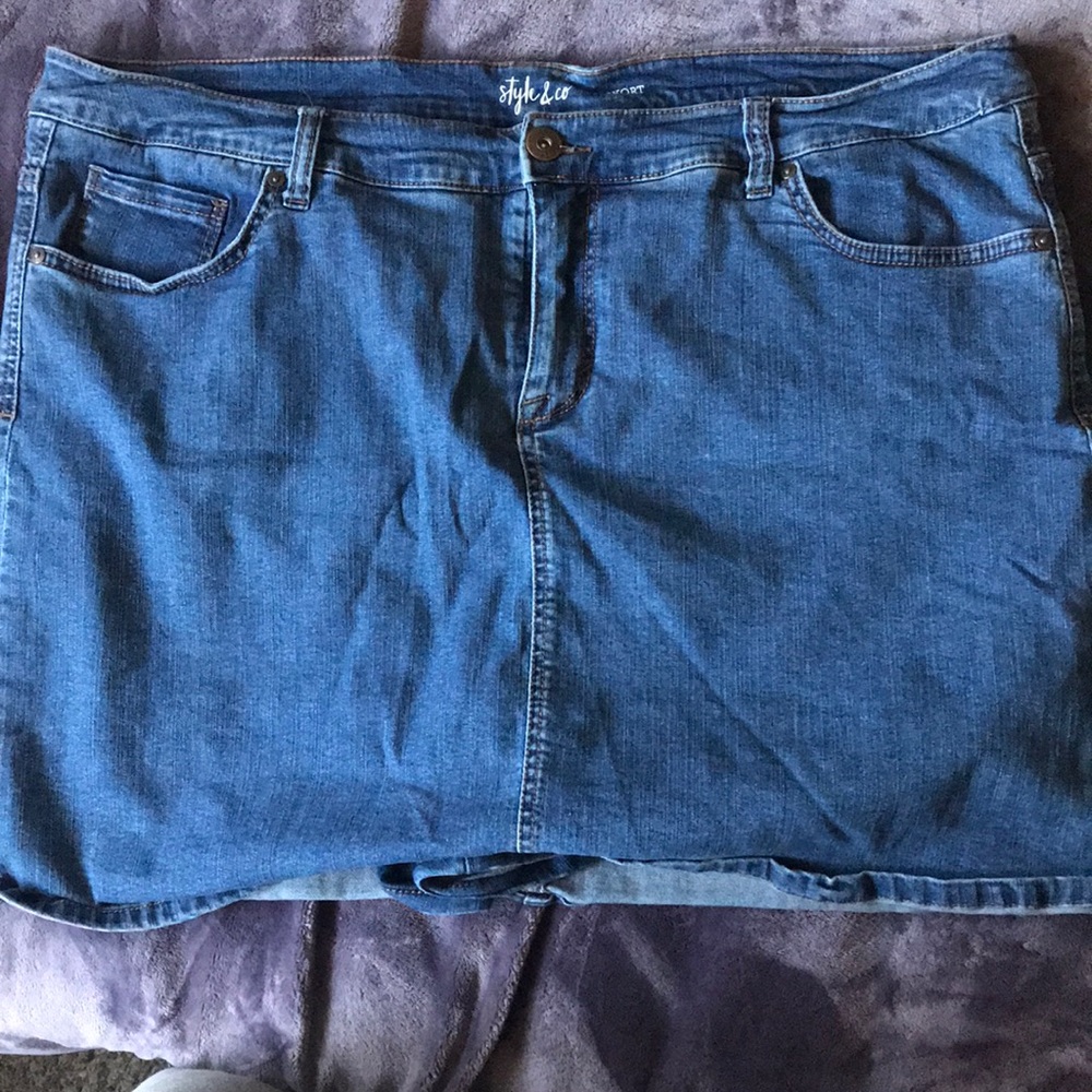 Skort